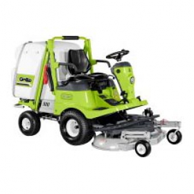Outfront mowers with collection